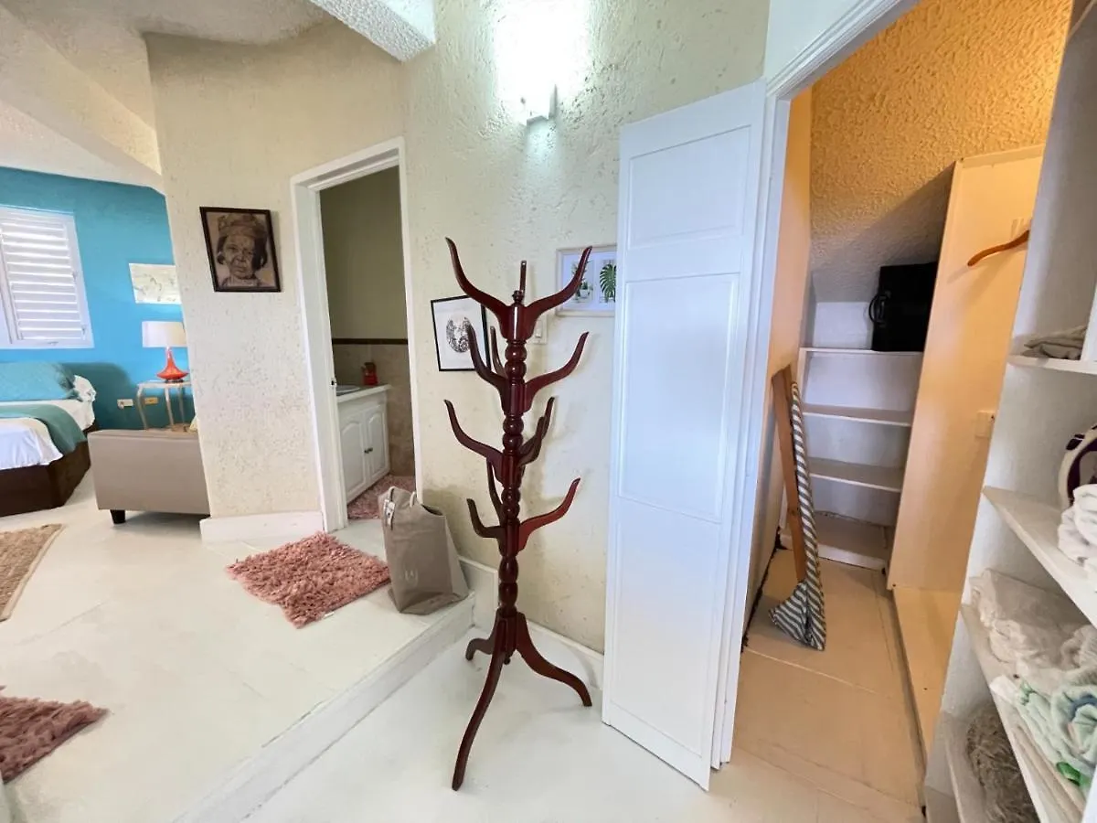 Del Marie Studio Apt Apartment Saint Philip